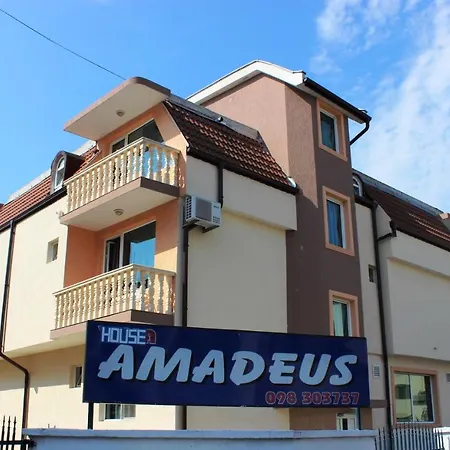 Pensión Amadeus Nesebar
